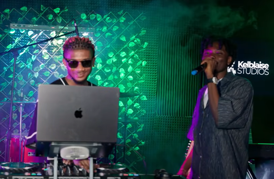 Obaddj45 - Amapiano Afrobeat Takeover Mixtape (Water Water Yansh) Ft. Emmyblaq